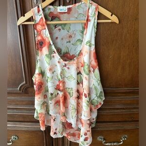 Sleeveless dressy top